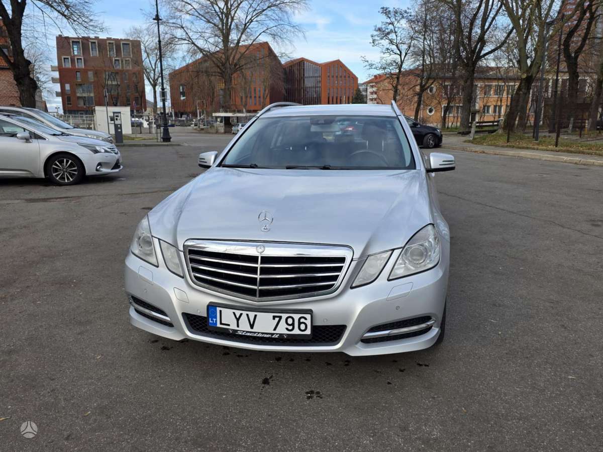 Mercedes-Benz E220, 2.1 l., Универсал