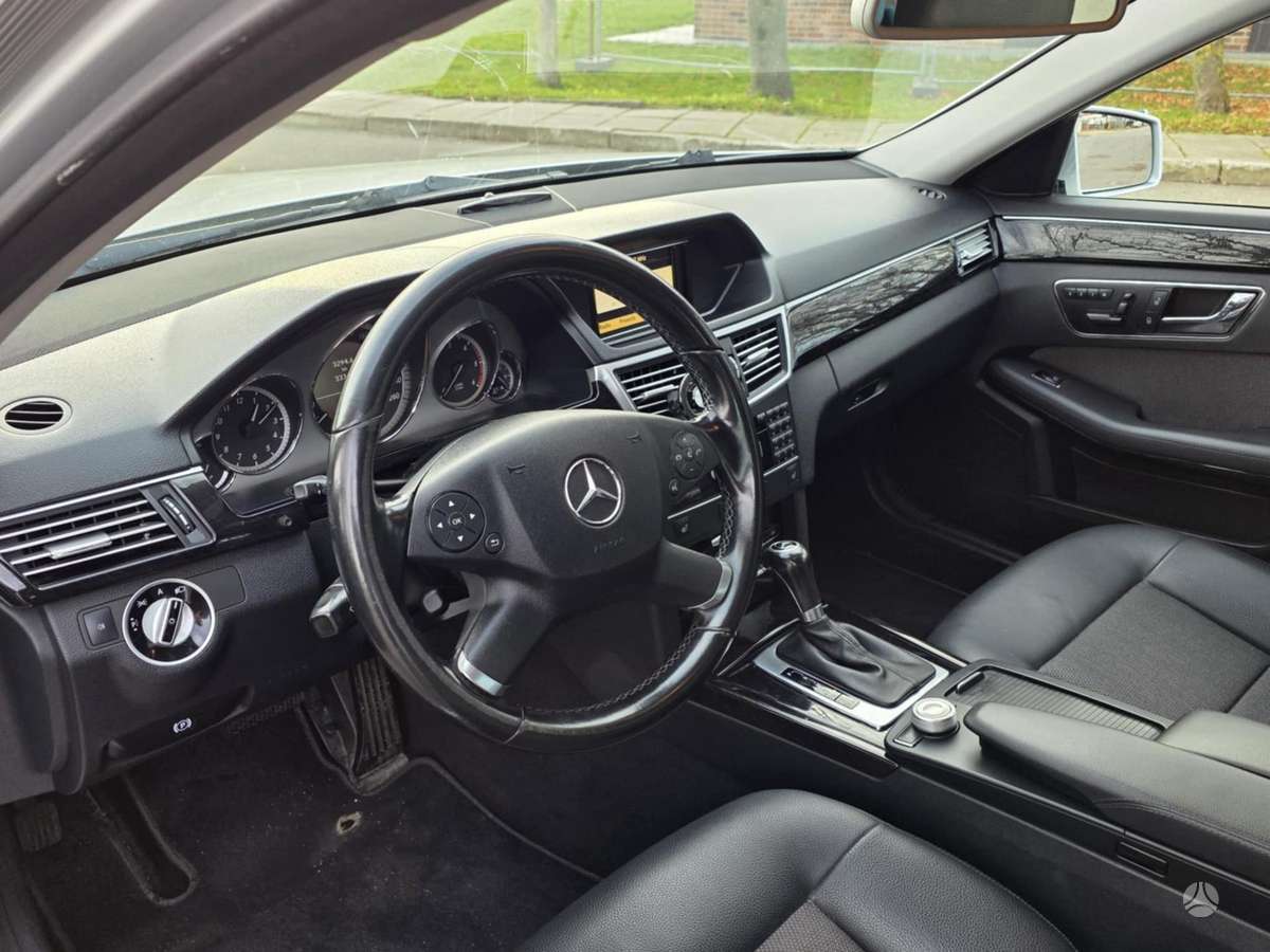 Mercedes-Benz E220, 2.1 l., Универсал