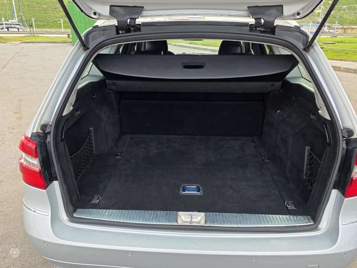 Mercedes-Benz E220, 2.1 l., Универсал