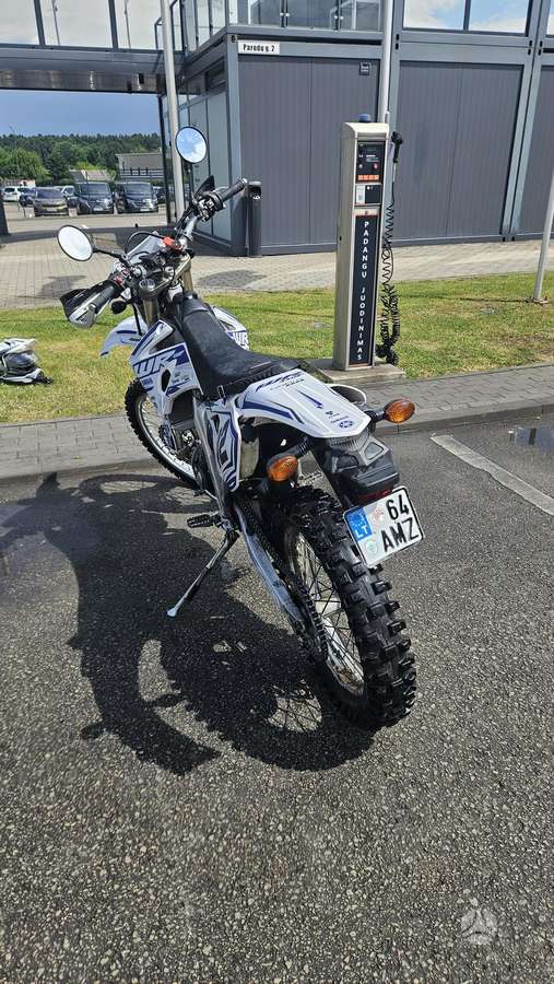 Yamaha WR 450F 450cc, enduro / adventure