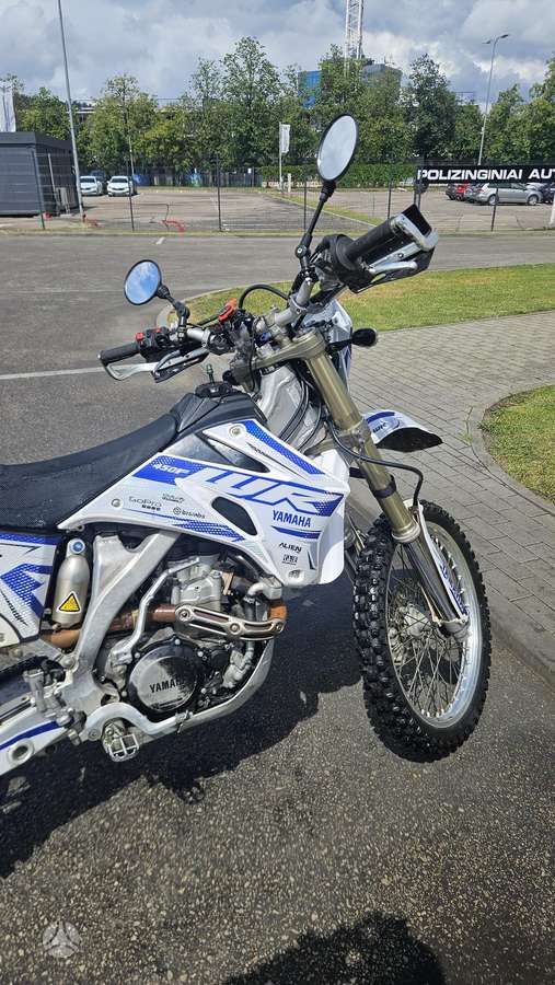 Yamaha WR 450F 450cc, enduro / adventure