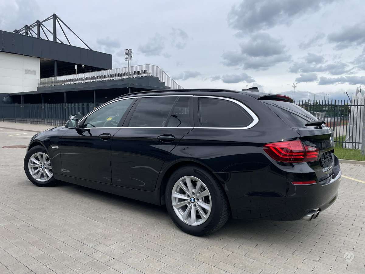 BMW 520, 2.0 l., wagon
