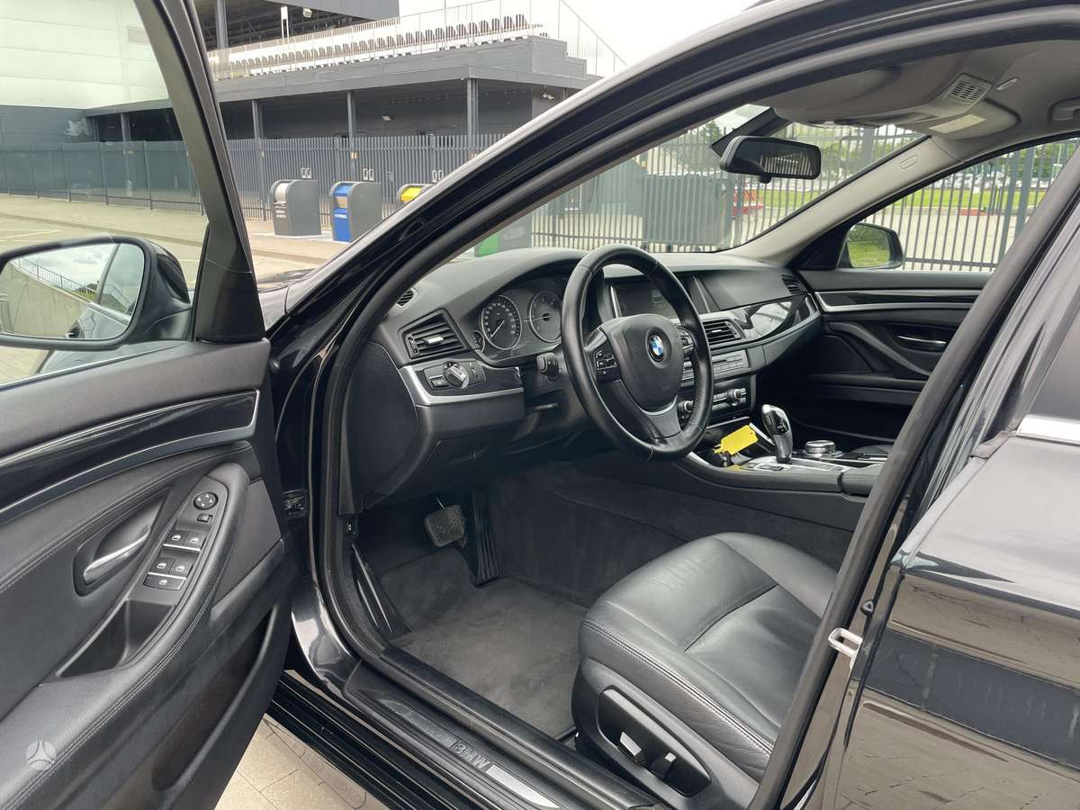 BMW 520, 2.0 l., Универсал