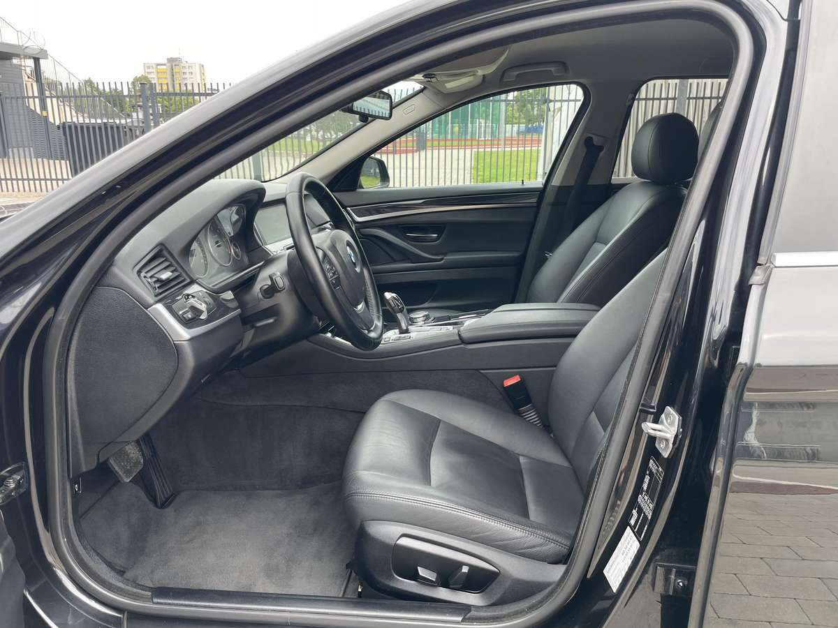 BMW 520, 2.0 l., universalas