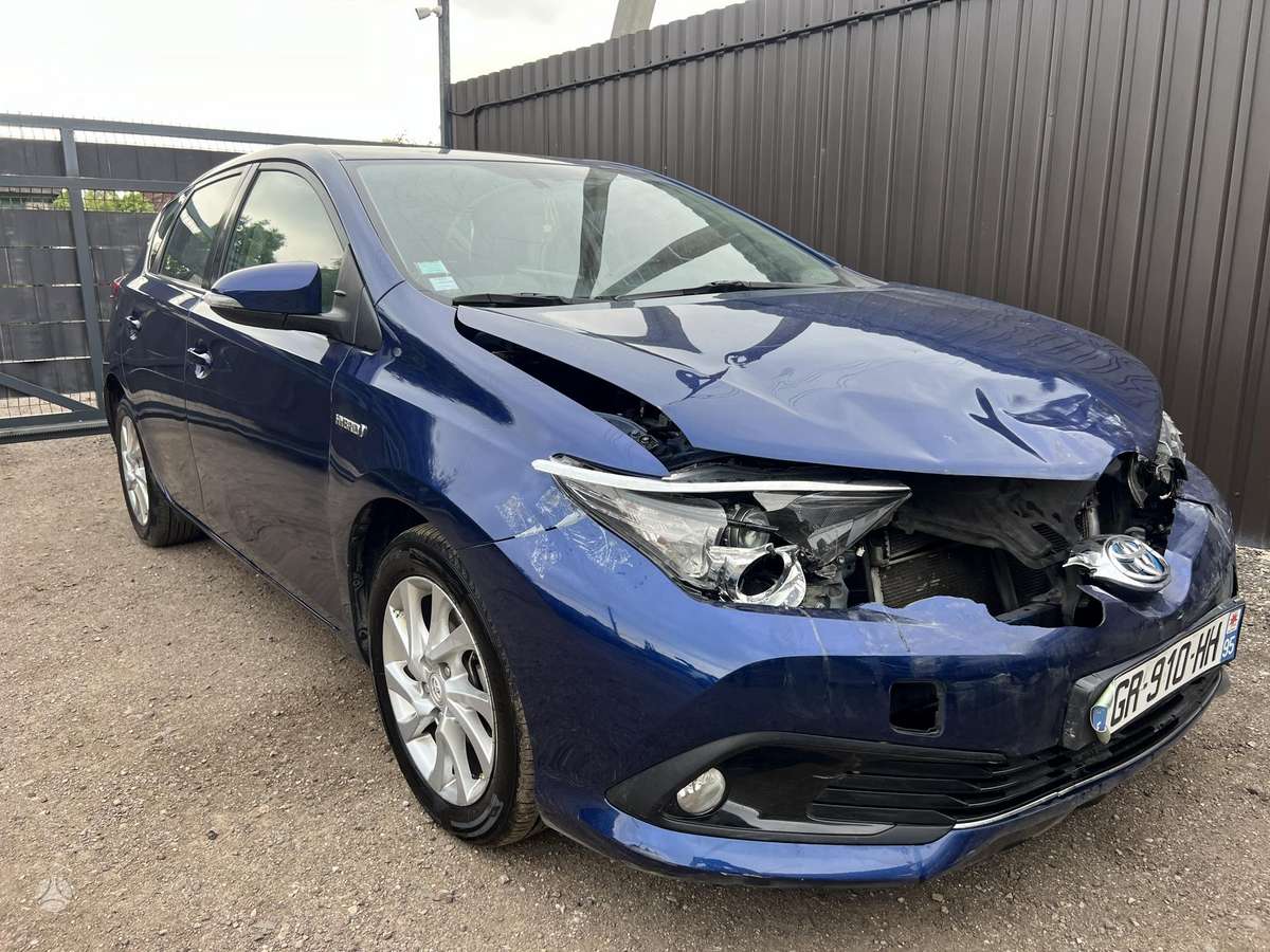 Toyota Auris - 3