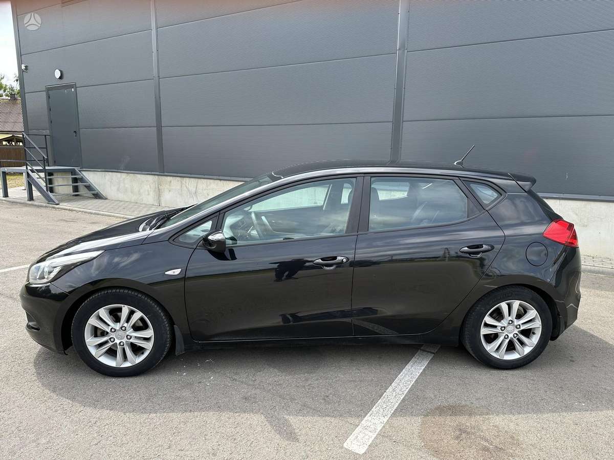 Kia Ceed, 1.4 l., Хэтчбек