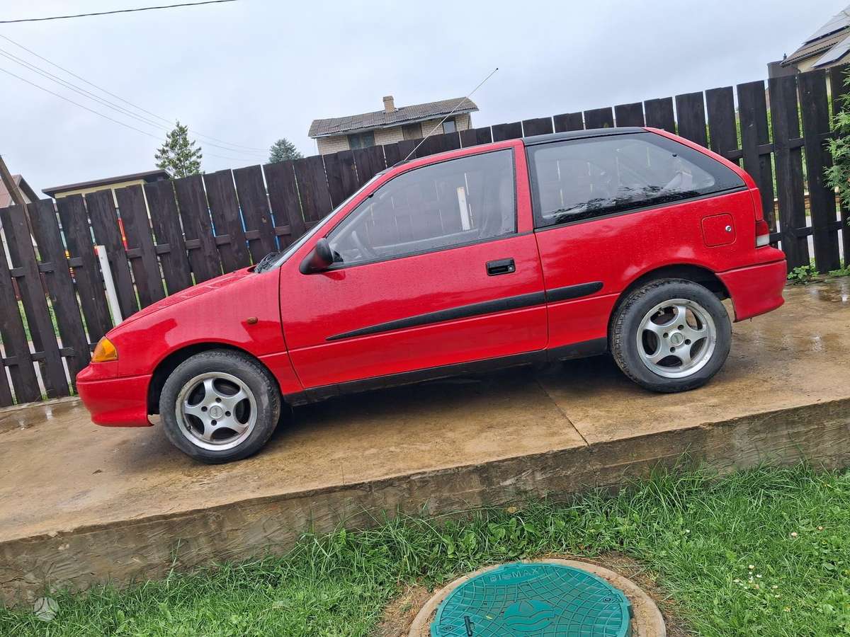 Suzuki Swift - 6