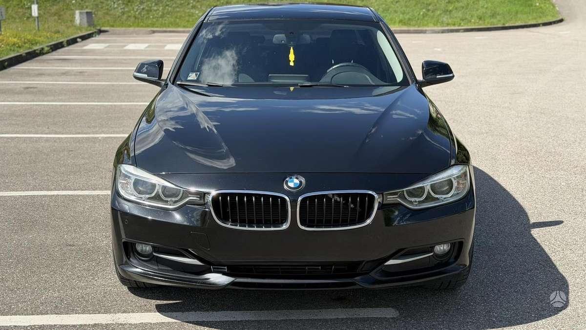 BMW 320, 2.0 l., Седан