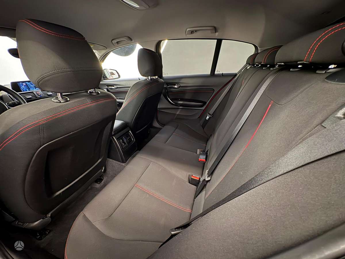 BMW 120, 2.0 l., Хэтчбек