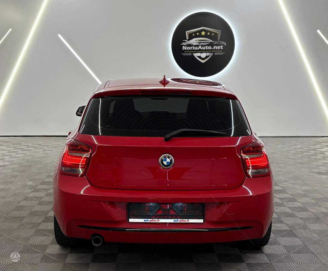 BMW 120, 2.0 l., Хэтчбек