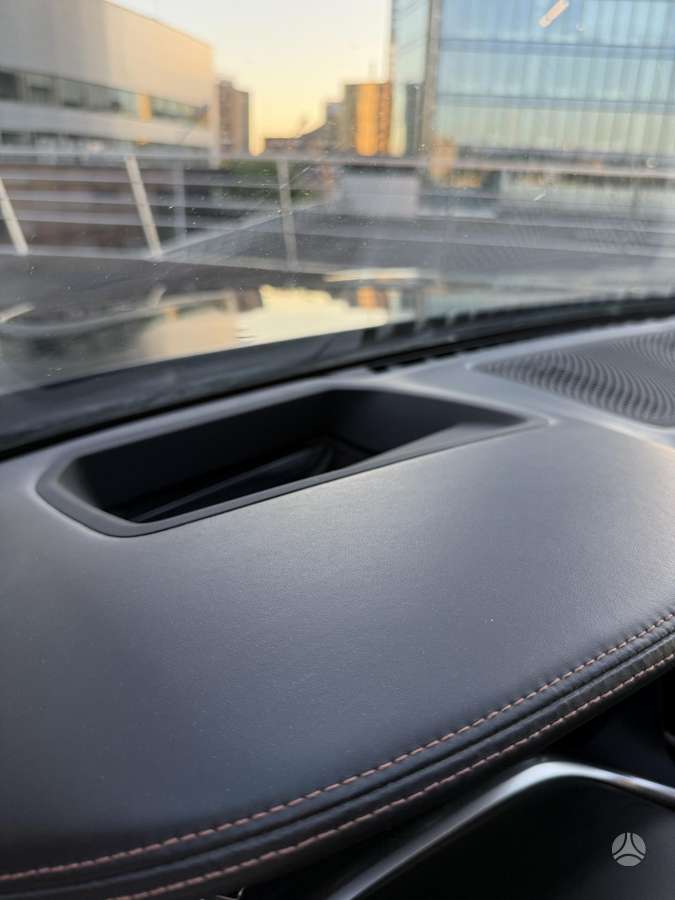 BMW 730, 3.0 l., Седан
