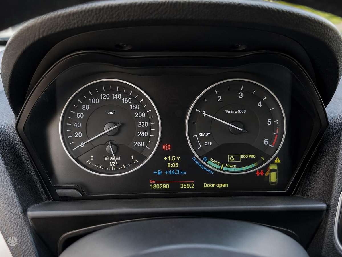 BMW 116, 1.6 l., Хэтчбек