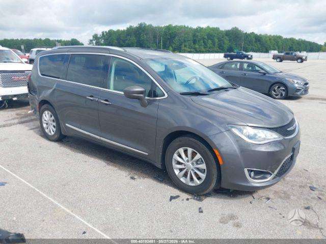 Chrysler Pacifica, 3.6 l., Минивэн