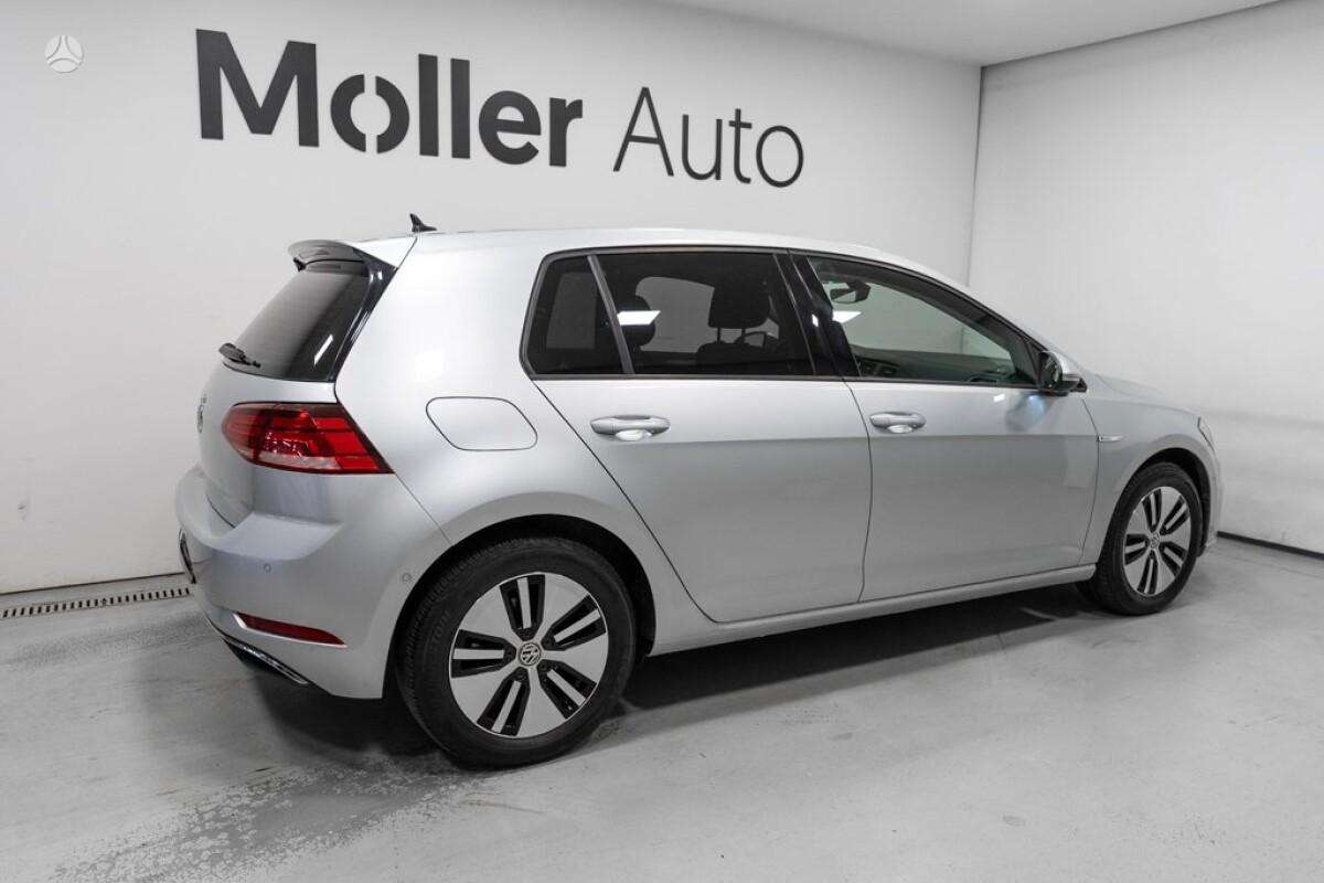 Volkswagen Golf, hatchback