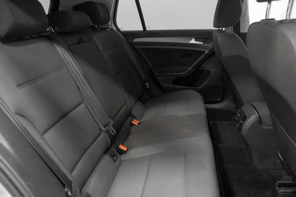Volkswagen Golf, hatchback