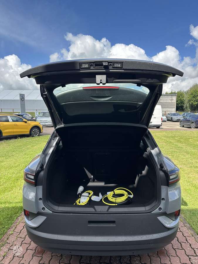 Volkswagen ID.4 - 7