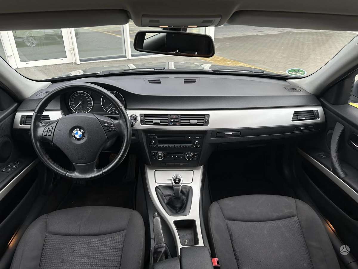 BMW 320, 2.0 l., Универсал