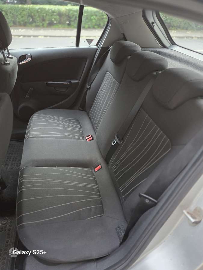 Opel Corsa, 1.4 l., Хэтчбек
