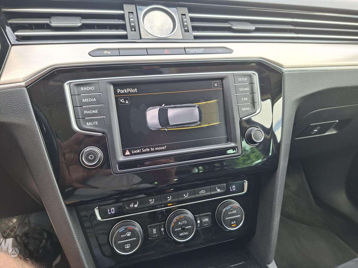Volkswagen Passat, 2.0 l., Универсал