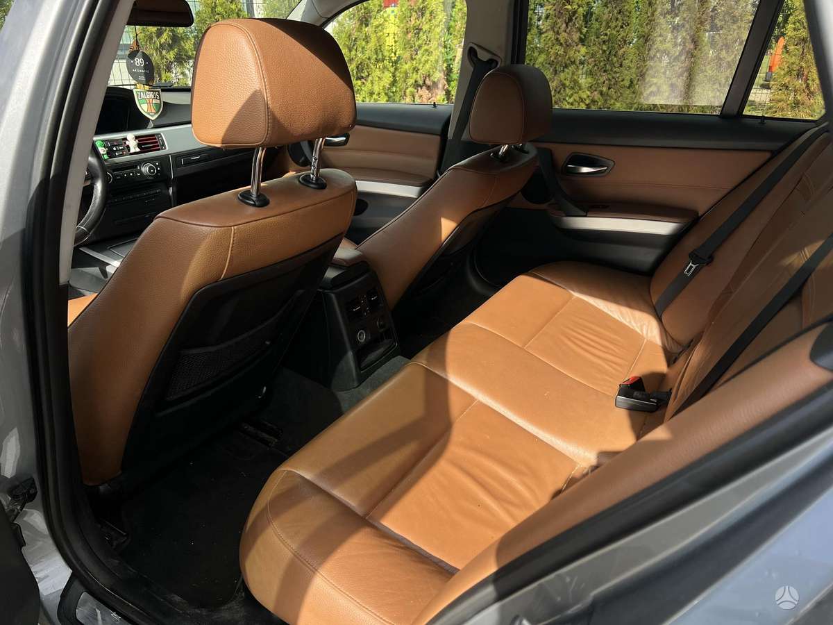 BMW 318, 2.0 l., Универсал