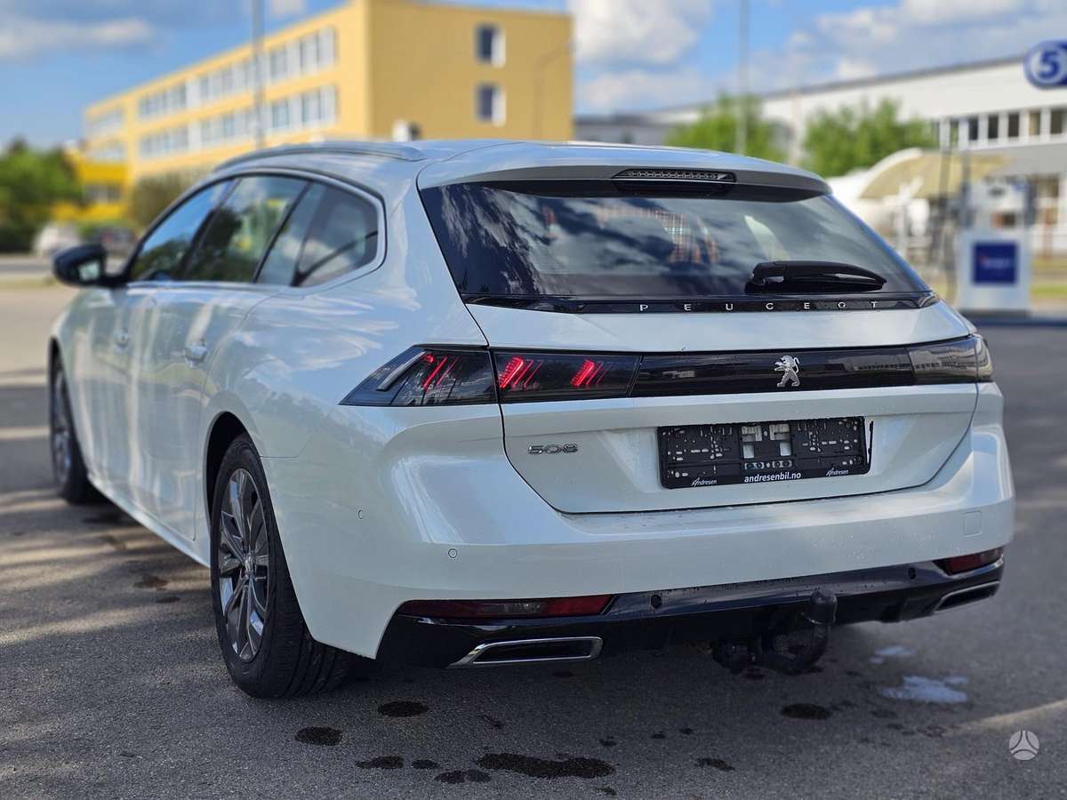 Peugeot 508 - 8