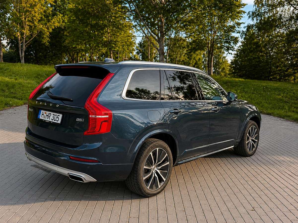 Volvo XC90 - 3