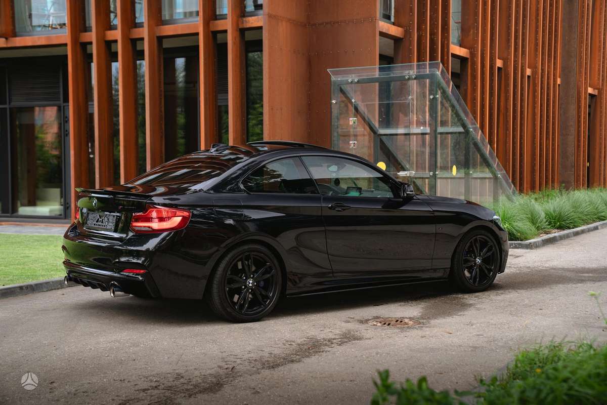 BMW M235, 3.0 l., coupe
