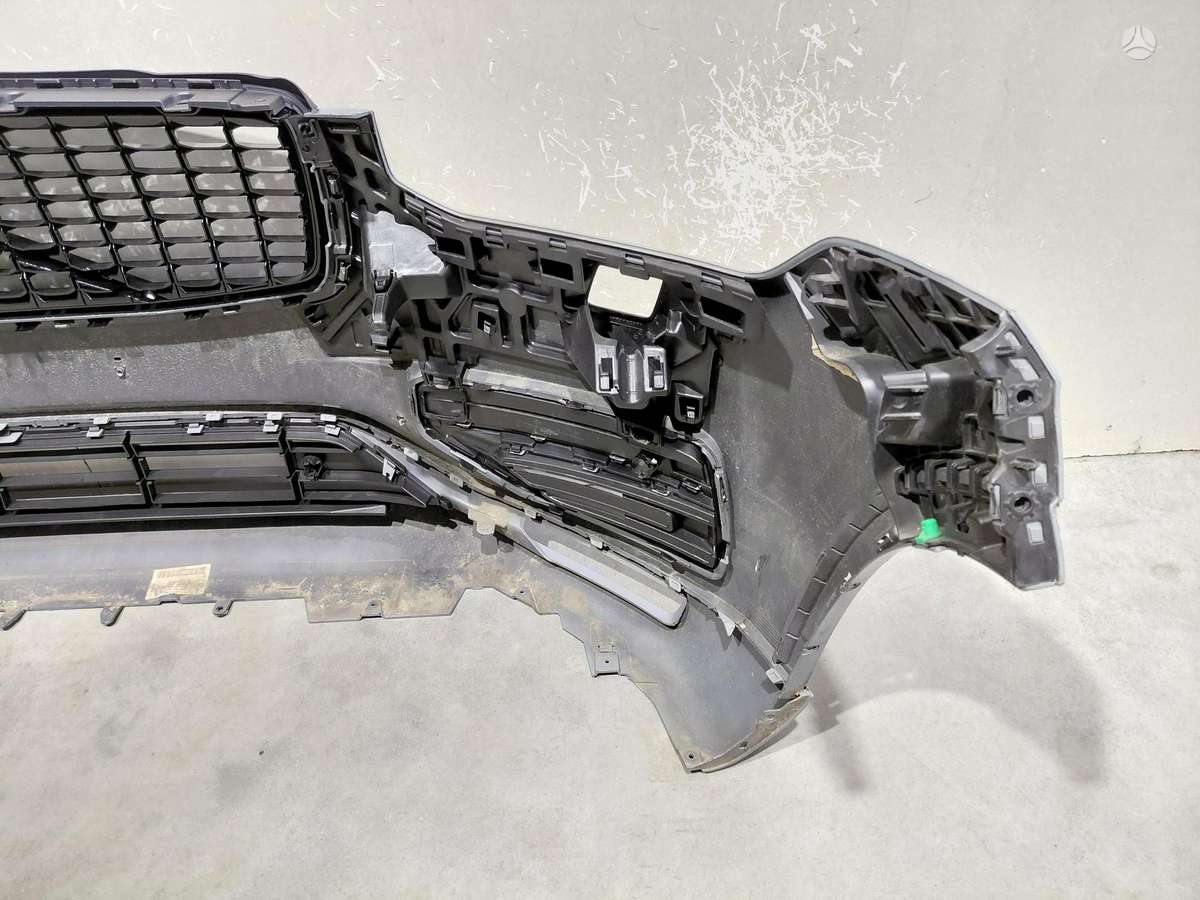 Volvo XC90 bumpers