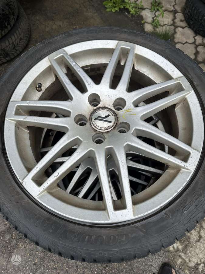 Audi, vieglmetāla, R17