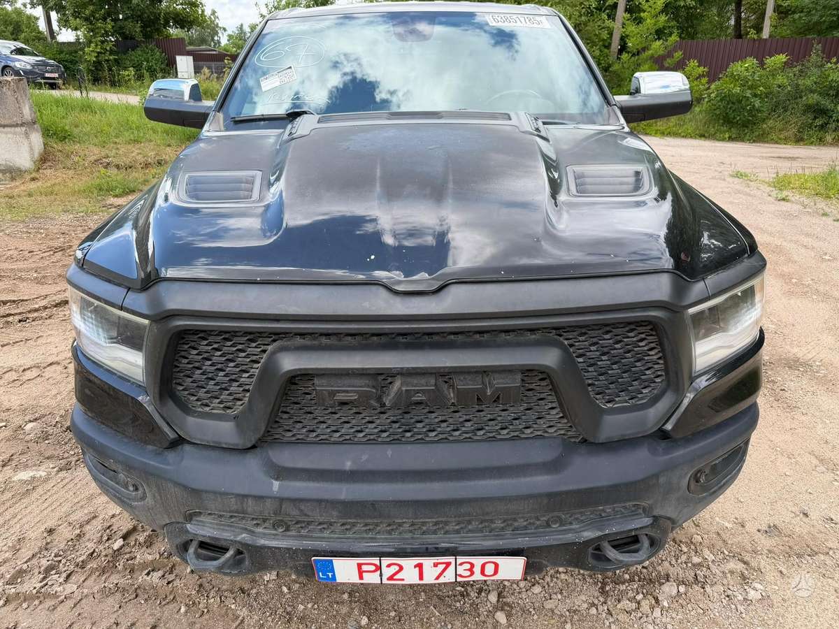 RAM 1500, 5.7 l., Пикап