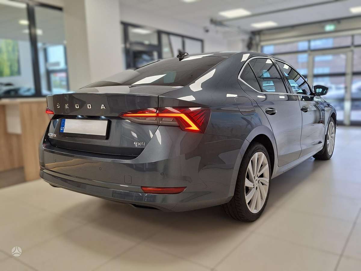 Skoda Octavia, 2.0 l., hatchback