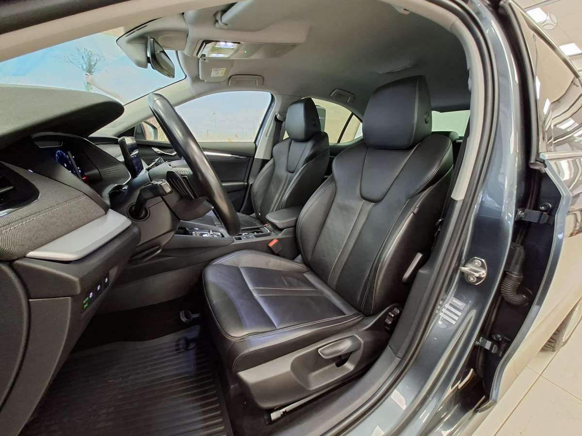 Škoda Octavia - 12