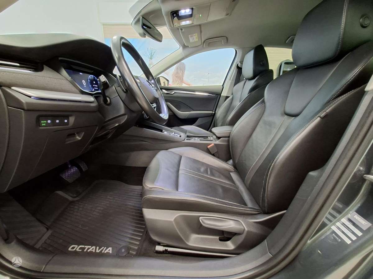 Skoda Octavia, 2.0 l., hatchback