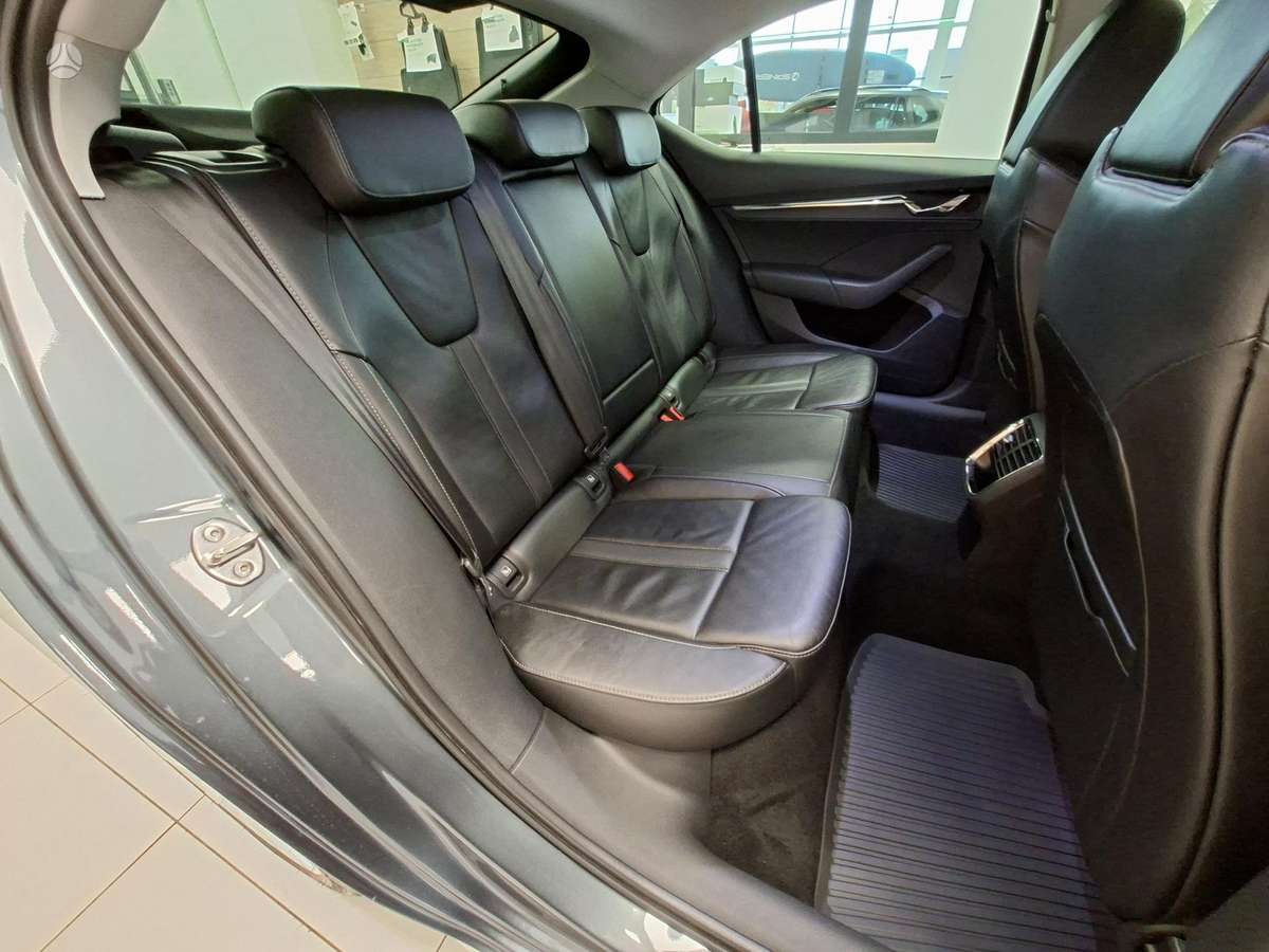 Skoda Octavia, 2.0 l., hatchback