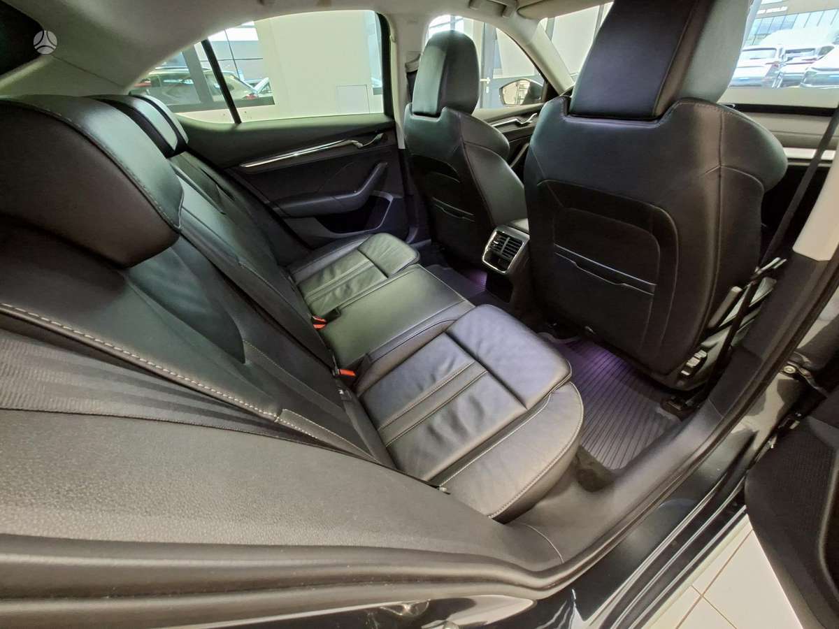 Skoda Octavia, 2.0 l., hatchback