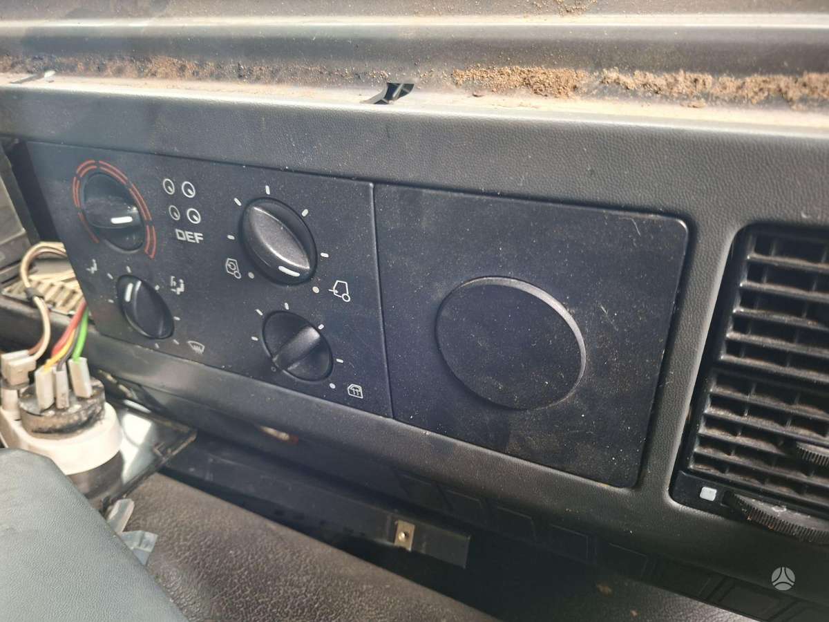 MAN L2000, trucks