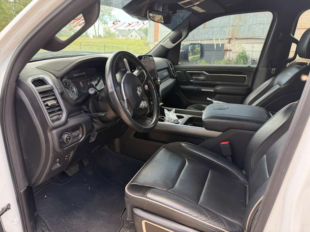 Ram 1500 - 10
