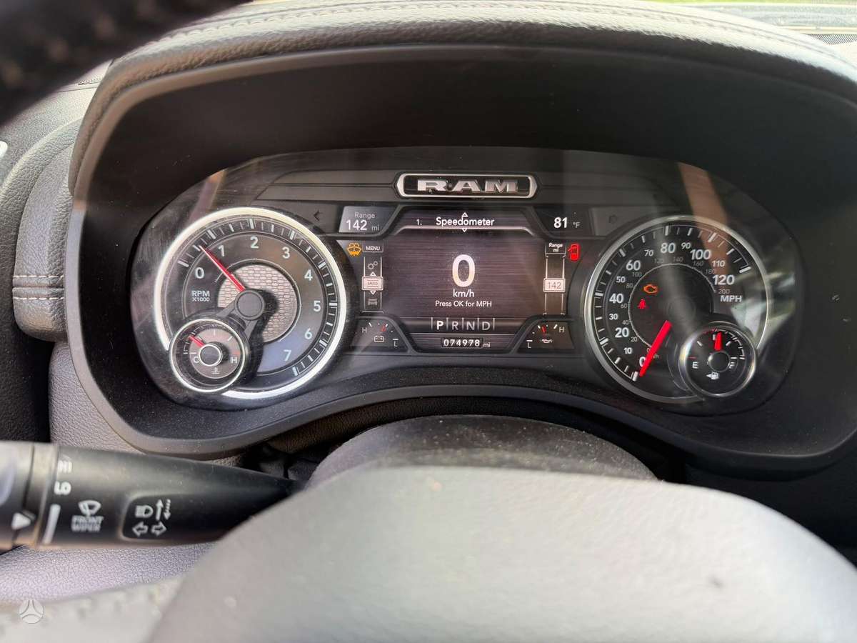 RAM 1500, 5.7 l., pick-up
