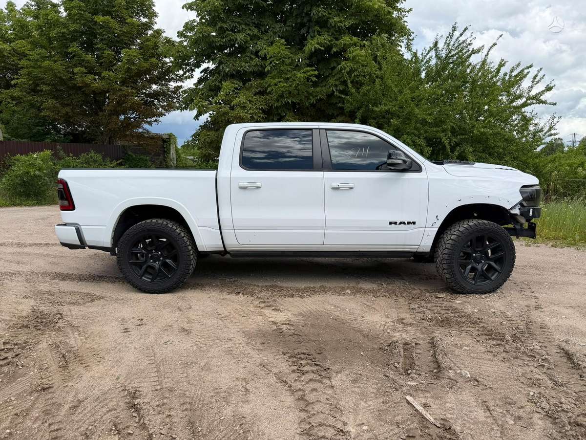 RAM 1500, 5.7 l., pick-up
