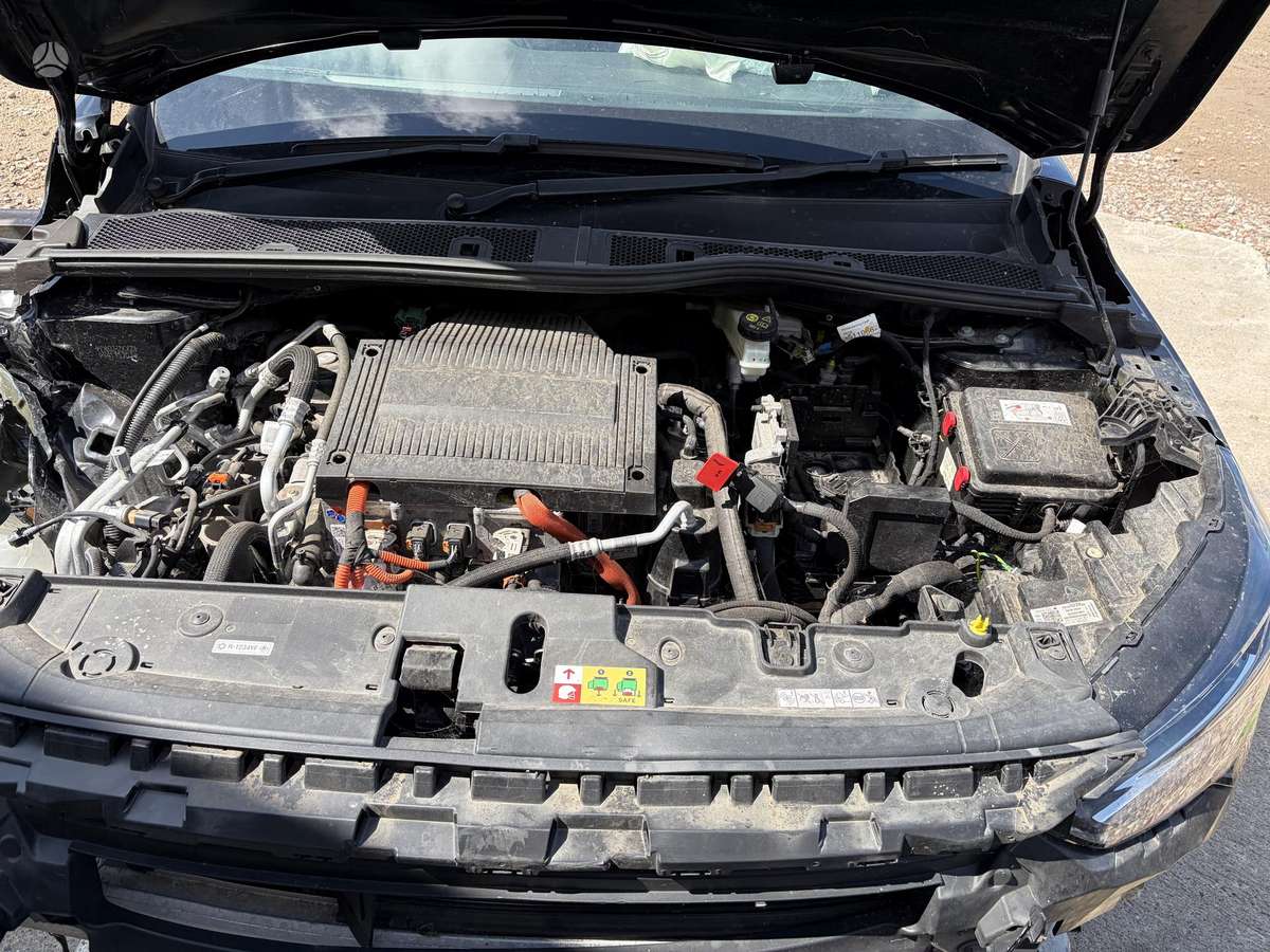 Opel Corsa Yra 1 2benzinas