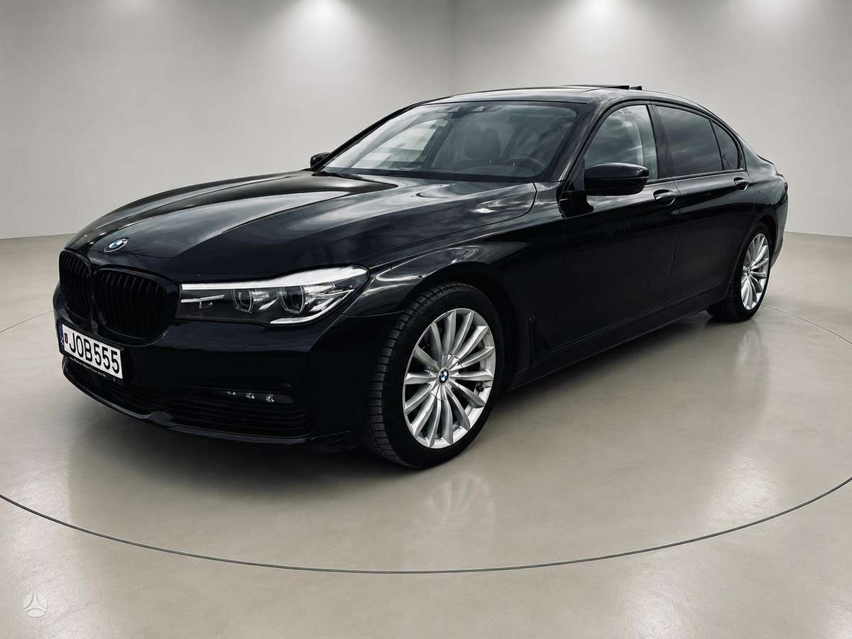 BMW 740, 3.0 l., Седан