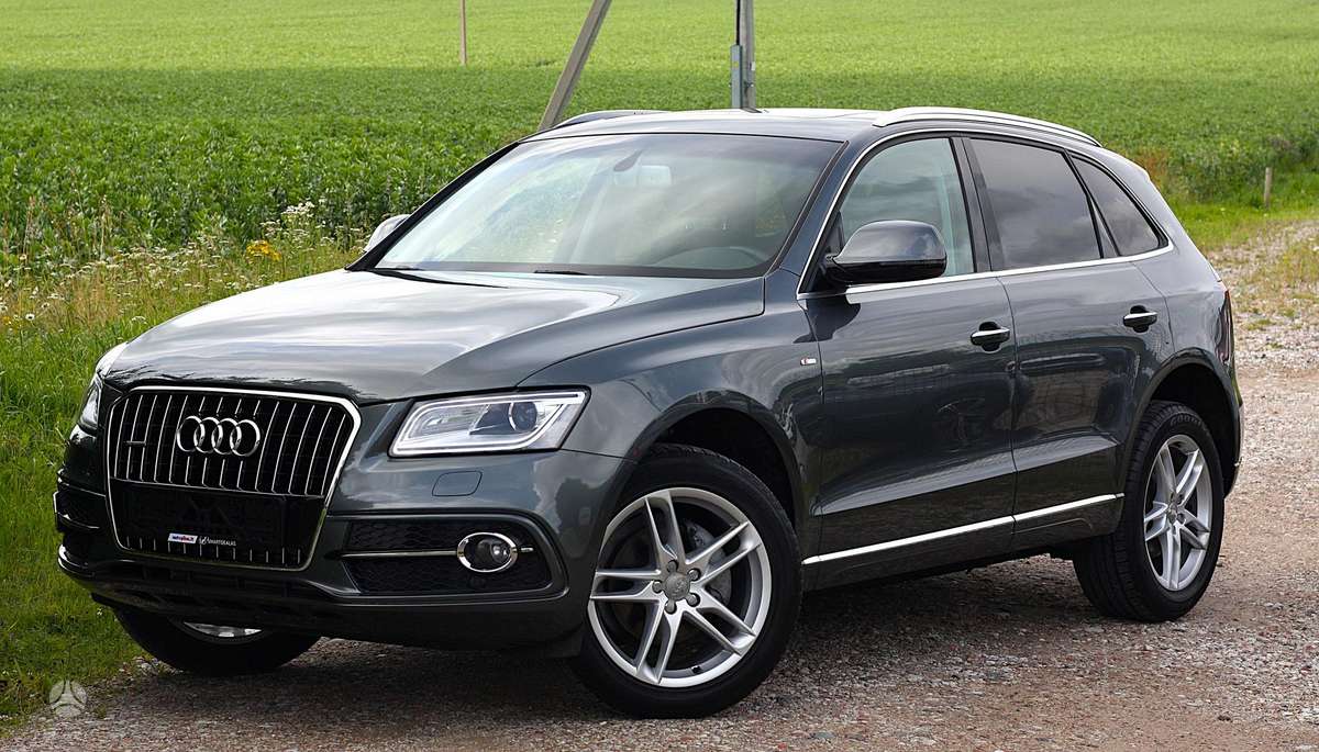 Audi Q5, 2.0 l., off-road / crossover