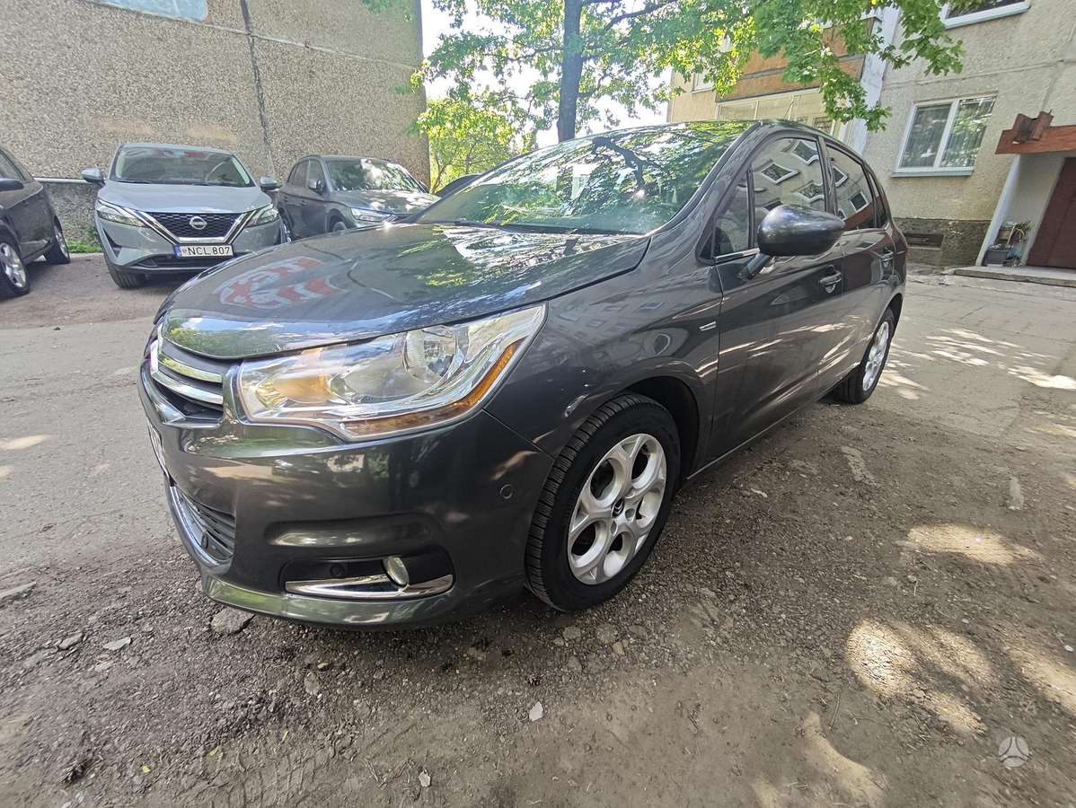 Citroen C4, 1.6 l., Хэтчбек