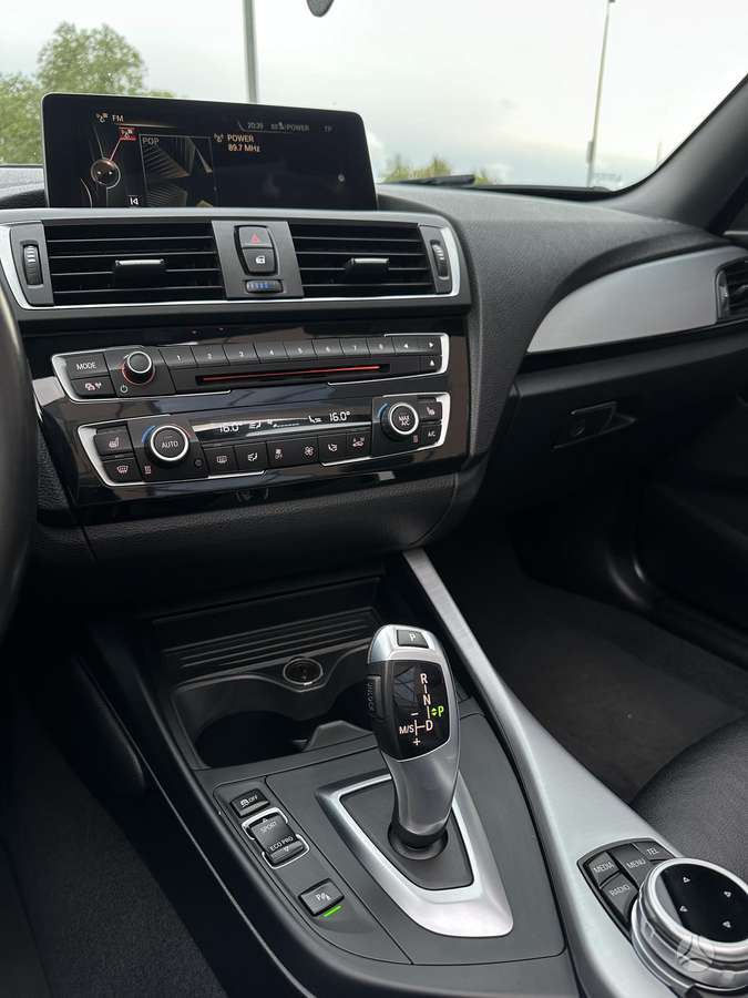 BMW 218, 2.0 l., Кабриолет