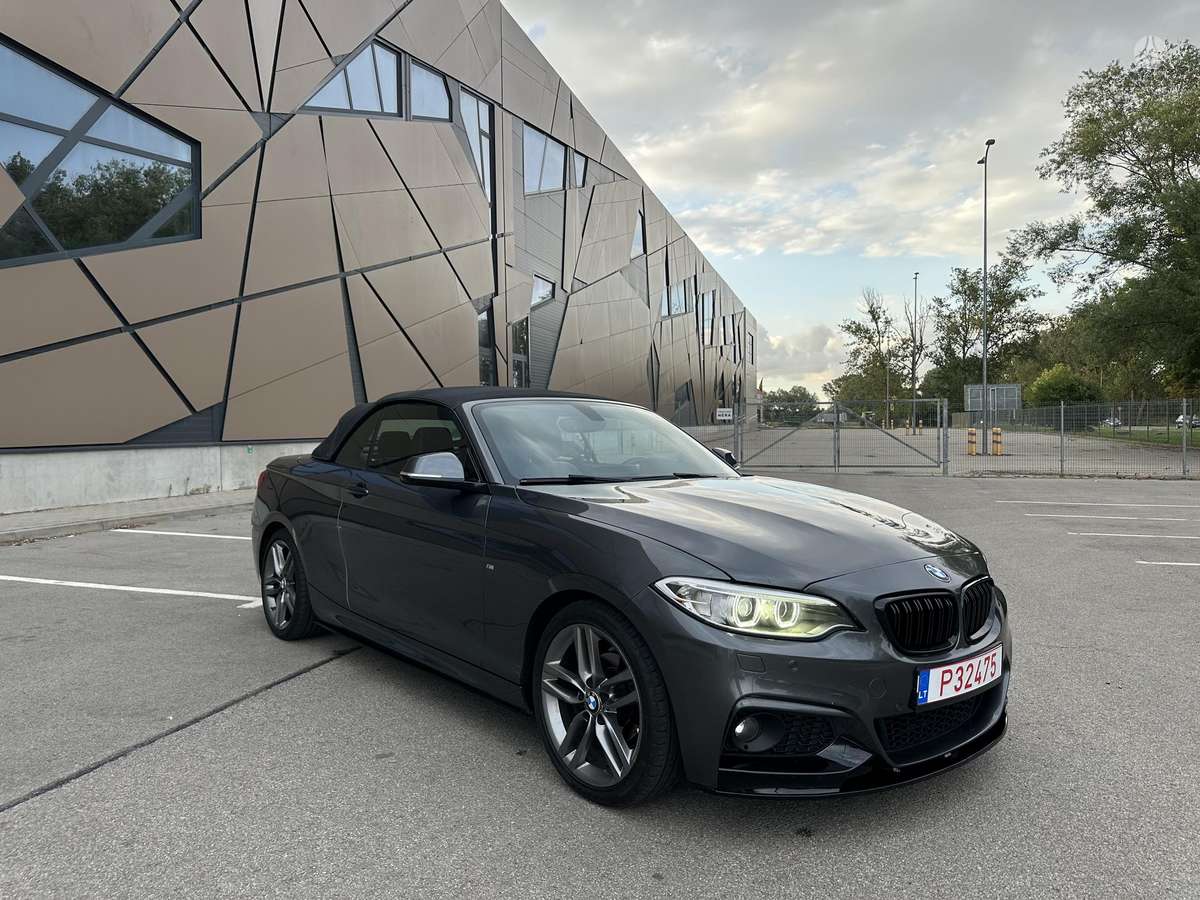 BMW 218, 2.0 l., Кабриолет