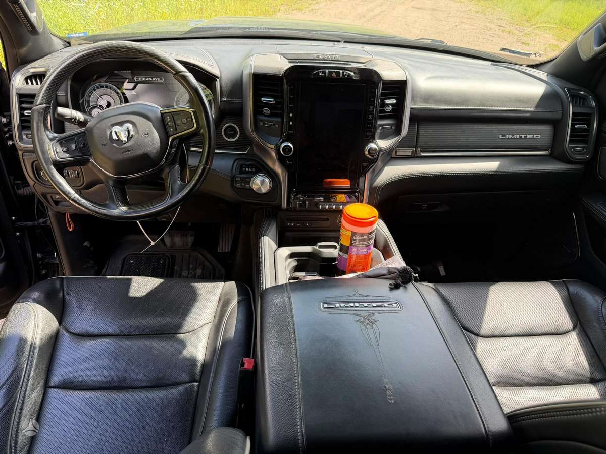 RAM 1500, 5.7 l., pick-up