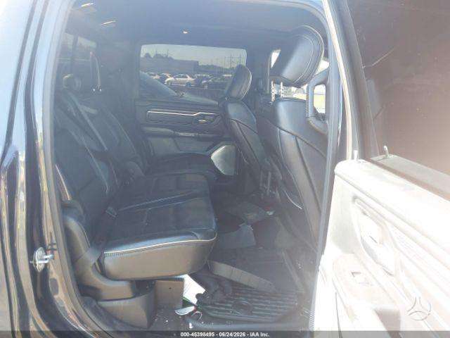 Ram 1500 - 8