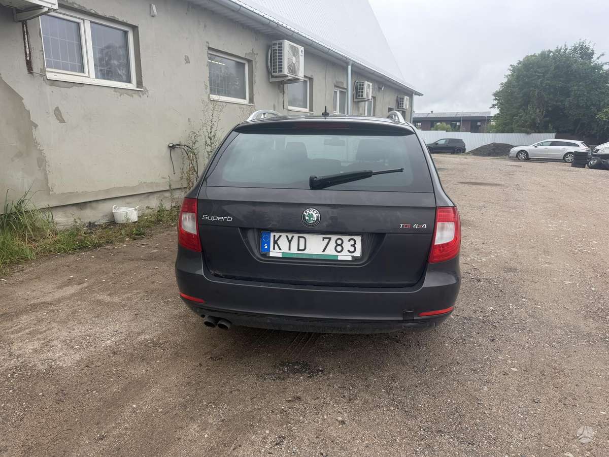Skoda Superb, 2.0 l., Универсал