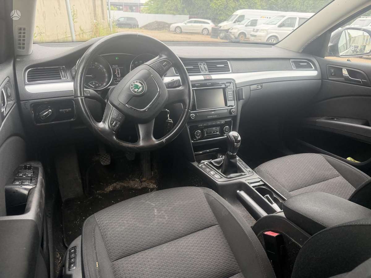 Skoda Superb, 2.0 l., Универсал