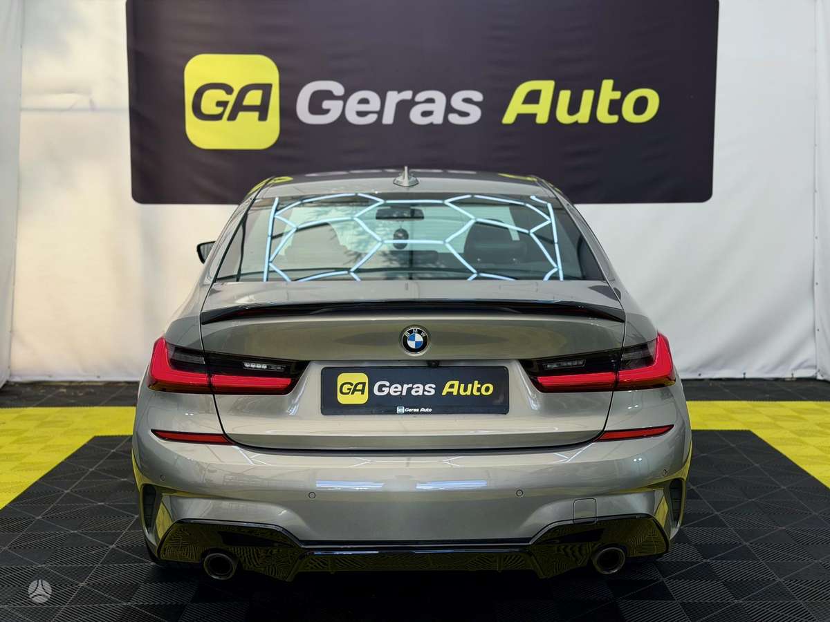 BMW 320, 2.0 l., Седан